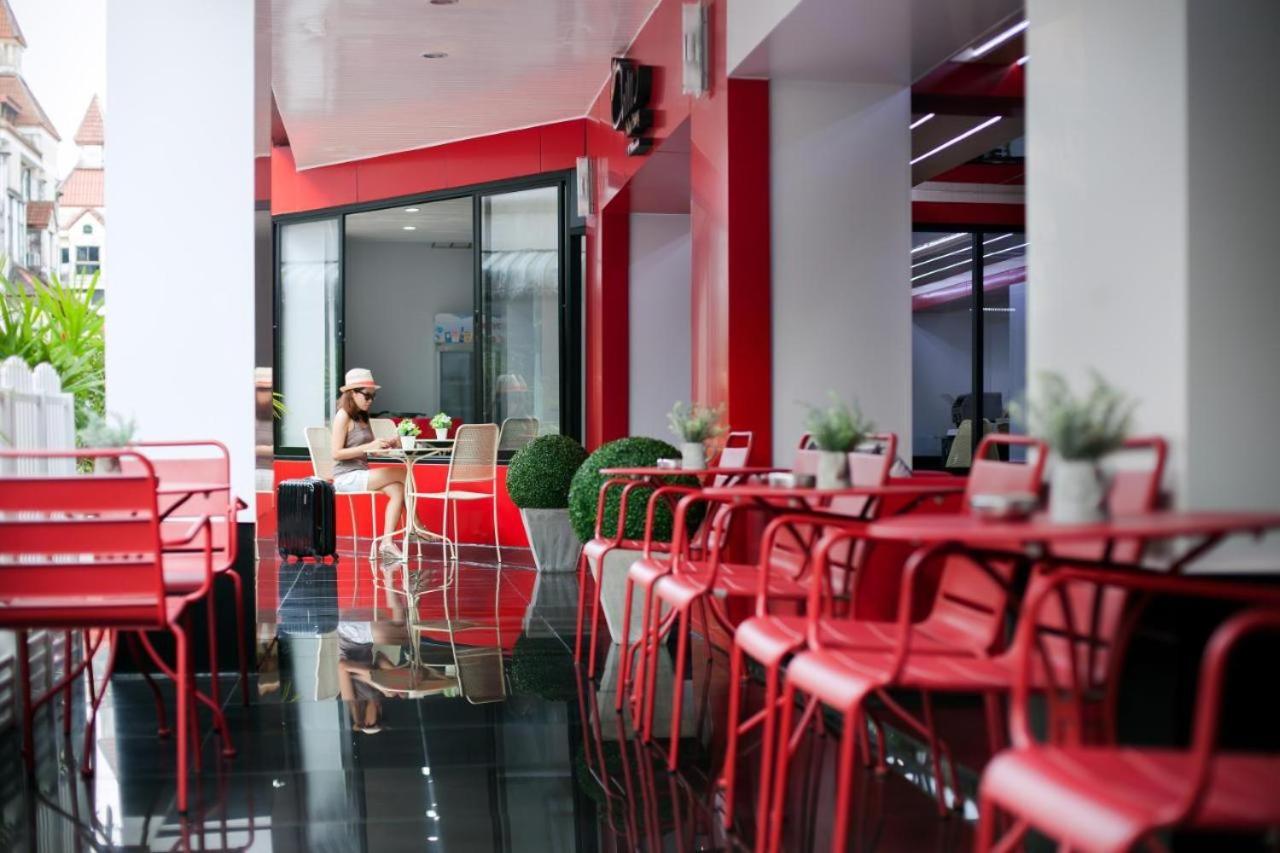 Chilli Salza Patong Hotel Exterior foto
